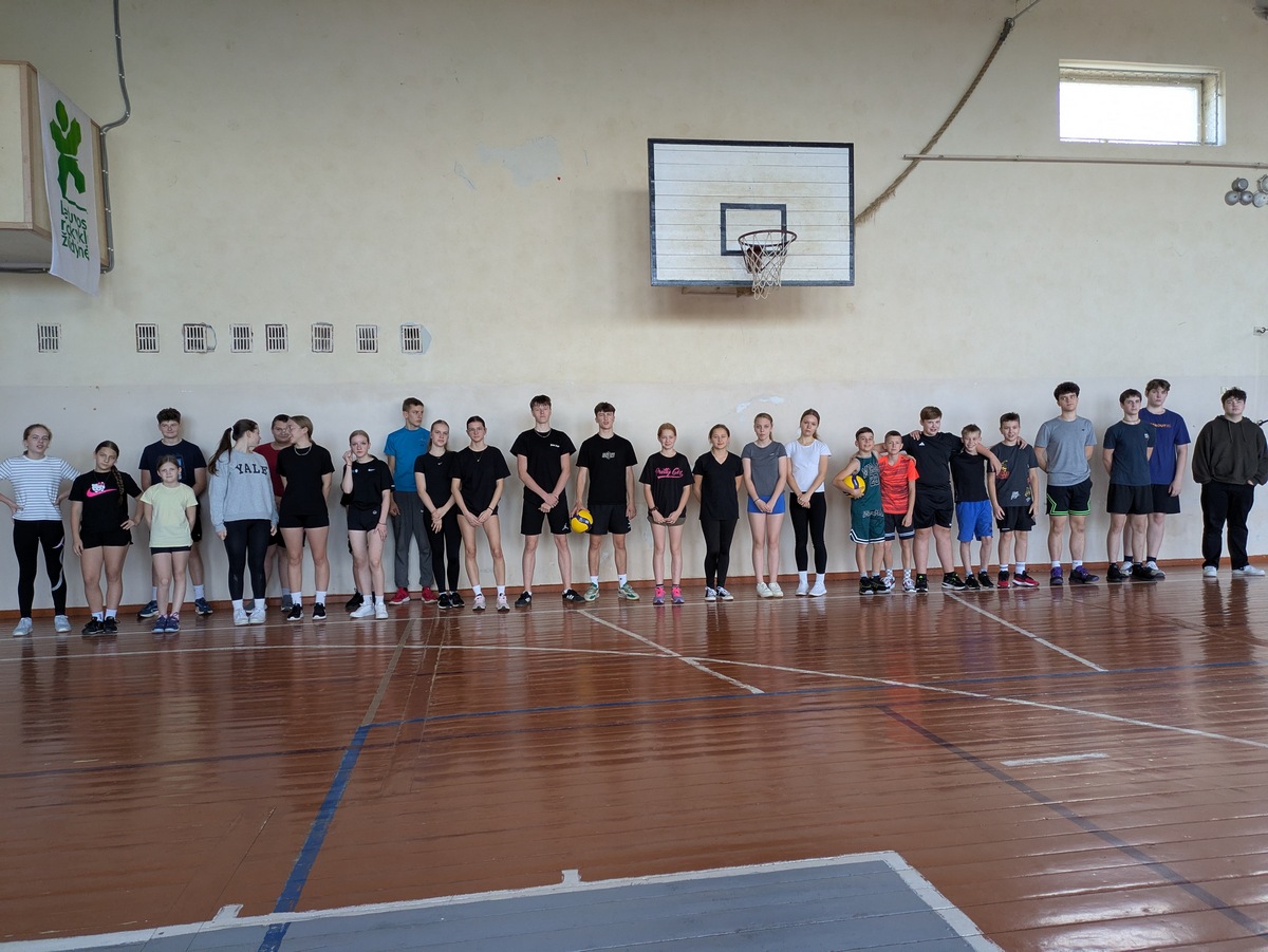 PXL 20251014 100028296-s